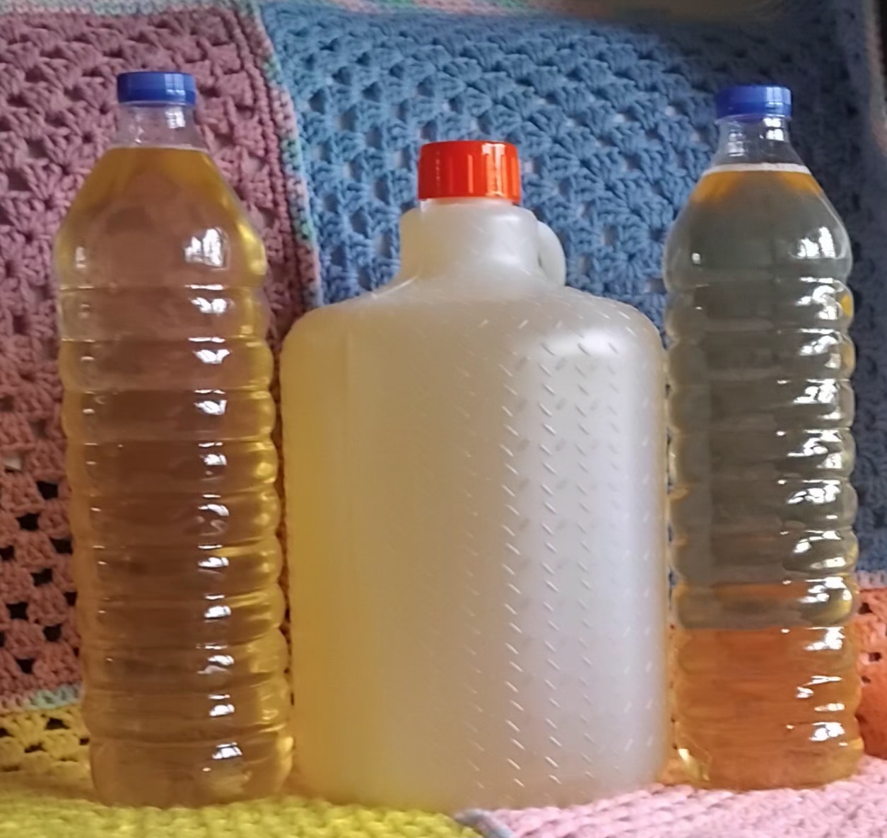 Setiam  palm oil (Dzomi) and coconut oil